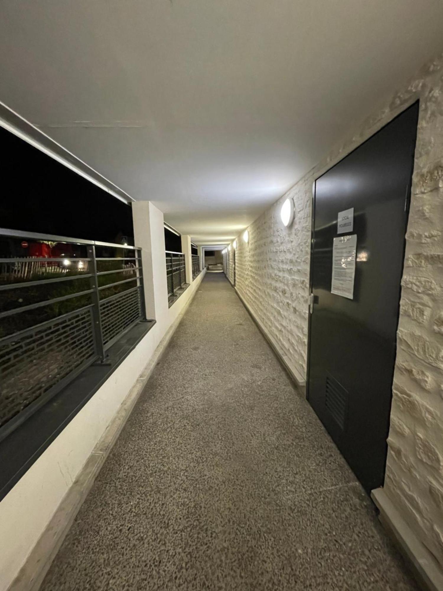 Appartement Lahcen Thorigny-sur-Marne Exterior photo