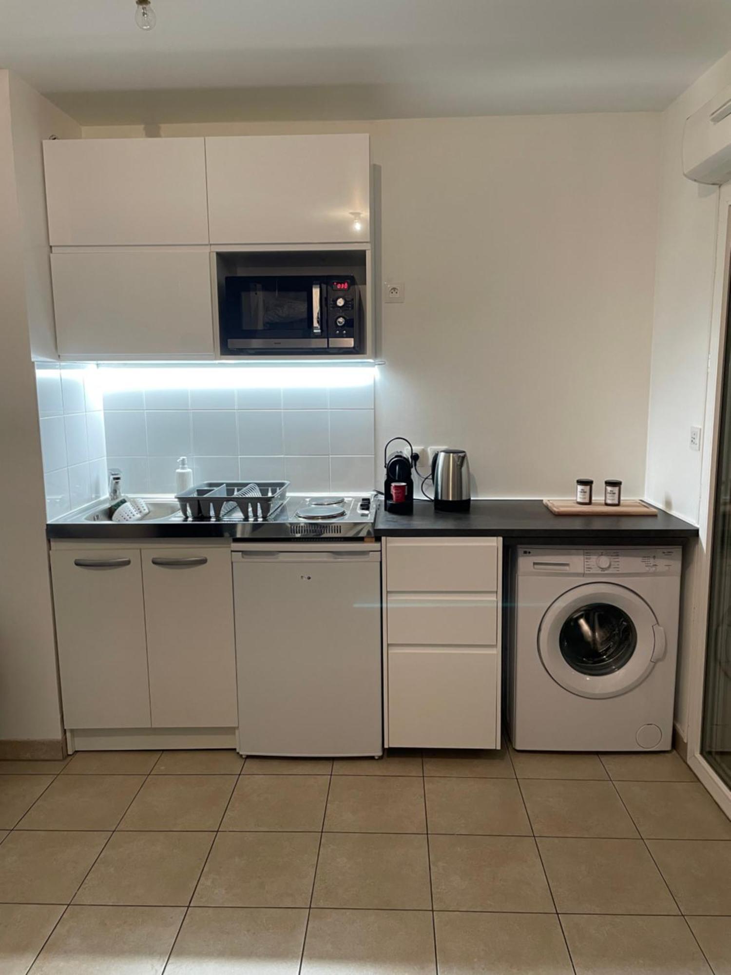 Appartement Lahcen Thorigny-sur-Marne Exterior photo